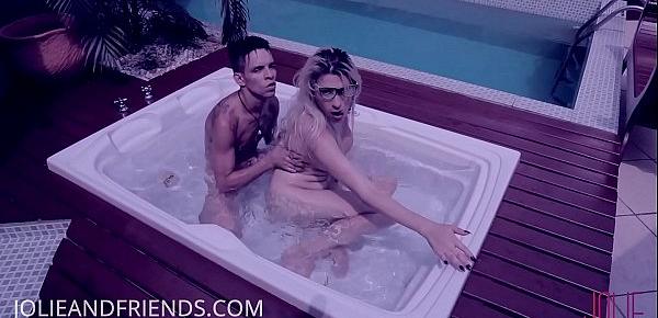 blonde shemale having great sex in the pool
